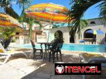 Alquiler de casa en la playa con piscina en Guanabo. Casa de renta en la playa a 8 cuadras del mar con piscina