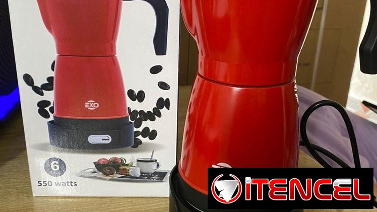 CAFETERA roja  MARCA: EKO POTENCIA: 550w Capacidad : 6 tazas(+ de 10 a 25 USD)