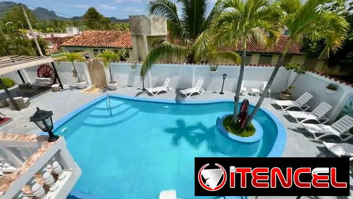 Cod.Z ​🌟 Renta de Lujo en Viñales : Casa con 8 Habitaciones, Piscina y Billar.🌴🏠