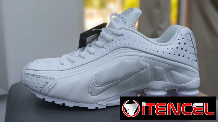 TENIS DE MUELLE -NIKE SHOX