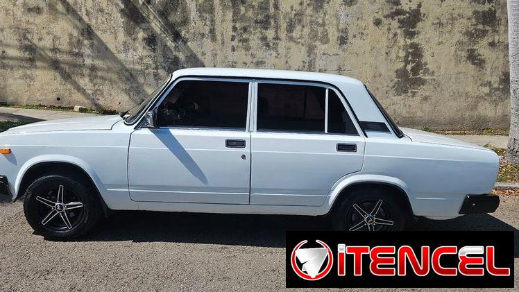 LADA 2107