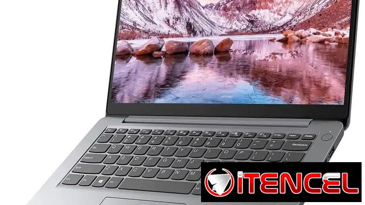 SE VENDE Portátil Lenovo 15,6″ TS I3 8/256GB