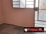 Se vende casa. Solo interesados, oímos propuestas.