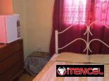 ALQUILO APTO DE 2 CUARTOS EN LA HABANA VIEJA MUY BUEN ESTADO Y BIEN UBICADO  EN 300 USD AL MES.
