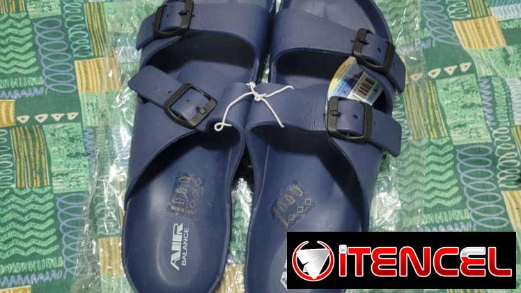 Chancletas y zapatos
