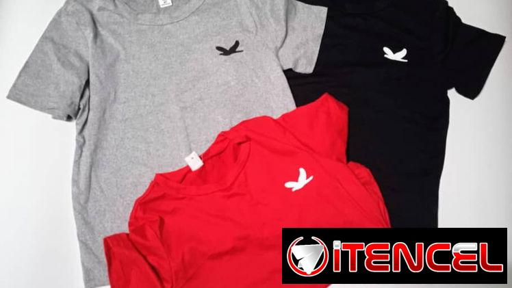 Ropa de niño nueva