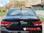 Vendo con negocio kia Río 2019 con 80,000 millas
