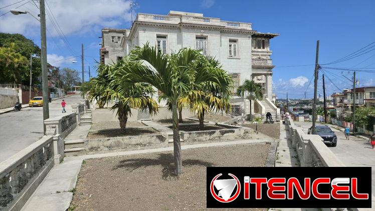 Oportunidad – Venta de Palacete/Mansión