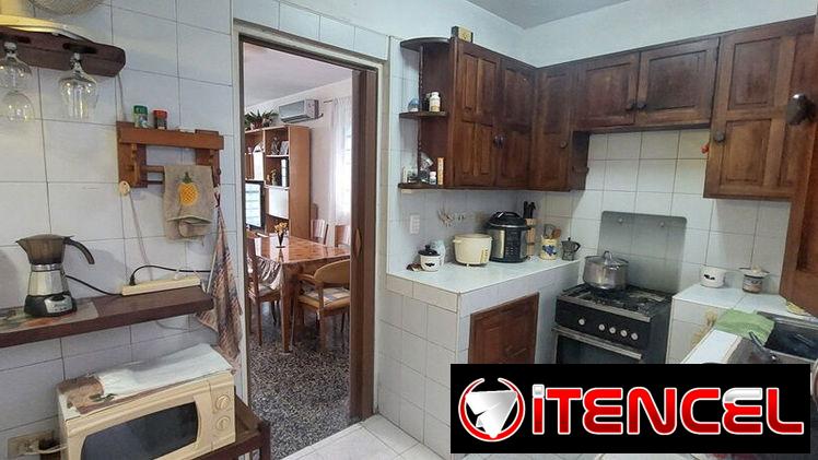 Casa de 5/4 amueblada y terreno, Casino Deportivo (CD-51)