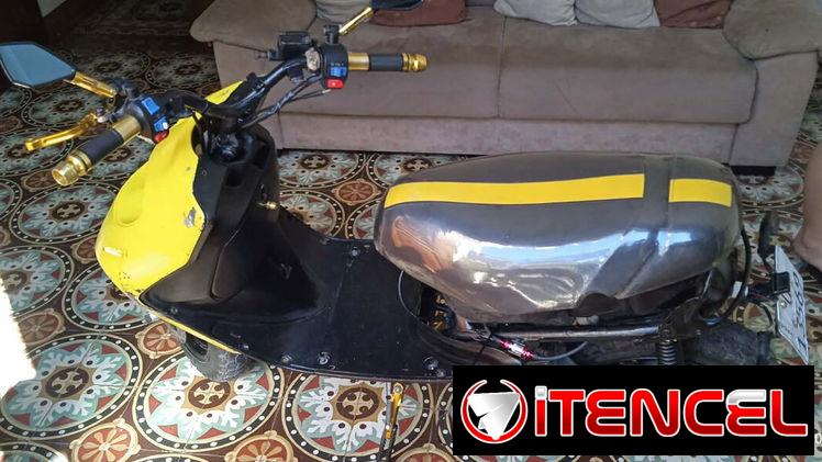 Moto Yamaha 2t