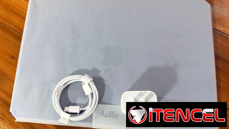Apple laptop MacBook Neo 2026, Nueva A Estrenar sin caja 13 pulgadas con chip A18