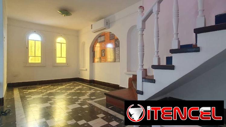 Renta de Casa en Playa negociable 1800usd 53582376