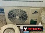 SPLIT ALL NOVU 1 TONELADA CON SOPORTE DE PARED Y REGULADOR DE VOLTAJE