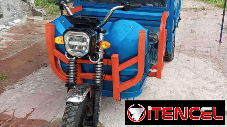 Triciclo eléctrico