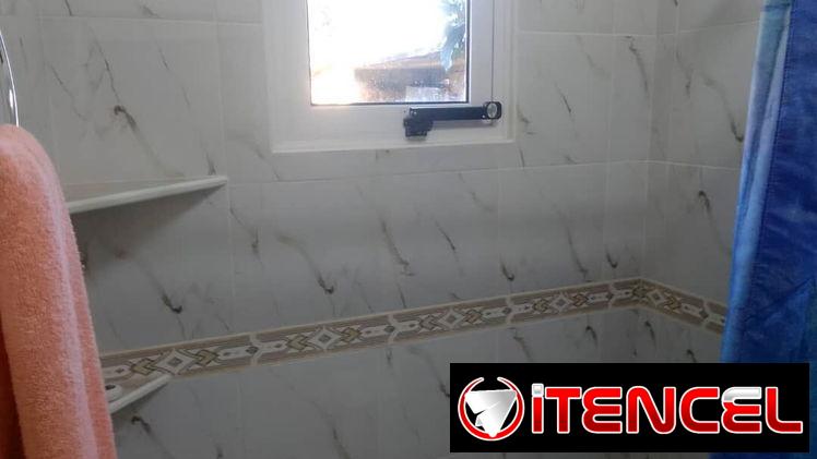 SE RENTAN HABITACIONES EN HOSTAL EN SANTA MARTA PARA CUBANOS. 54026428