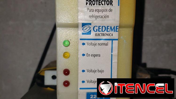 Regulador de Voltaje de 220 V de uso, perfecto estado