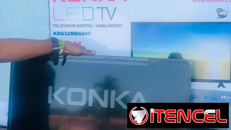 TELEVISOR DE 32 PULGADAS CON CAJITA INTERNA