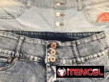 Oferta Short de mezclilla de mujer
