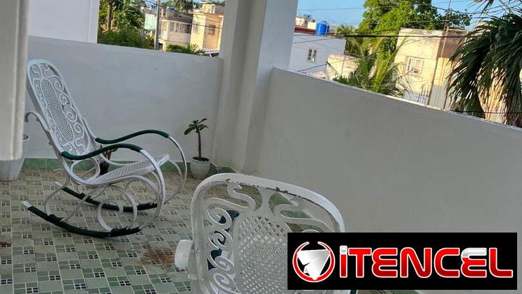 Se renta apartamento con Ecoflow en Playa 60 y 9na, cercano al centro de negocios y la escuela española.