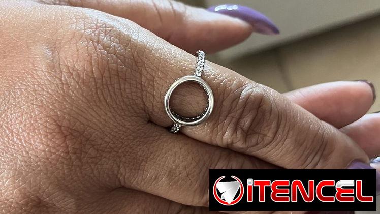 Conjunto de aretes collar y anillo de plata 925