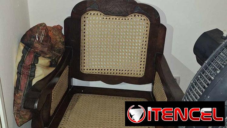 Vendo 2 butacas antiguas en 140 usd