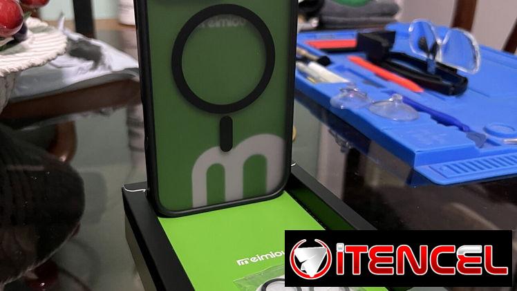Forro de Protección MagSafe Anti Choque para la serie 16 de iPhone Completa!! Incluye mica de cámaras!!
