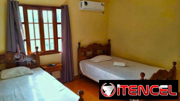 Renta de casa en la playa con piscina en Guanabo. Alquiler de casa en la playa para grupos grandes + Piscina