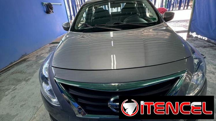 Vendo negocio Nissan versa, 2018 importado