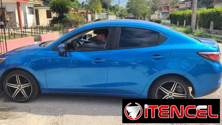 Vendo o negocioToyota Yaris, 2018 automático