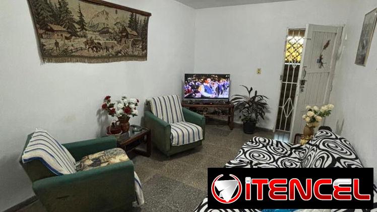 🏡 Apartamento en venta – Marianao  – Amplio, cómodo y muy completo