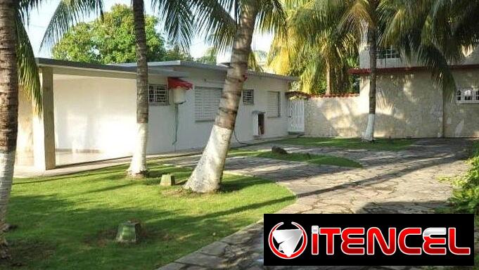 Paneles solares en casa en playa de Guanabo a 3 cuadras del mar 🌊con piscina y planta eléctrica +53 52463651 3 hab , P