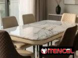 Estante de comedor comunícate con Pedro
