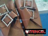 Sandalias de mujer – prácticas de mujer . 8 Usd