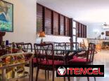 🏡✨¡Alquiler de Casa de lujo‼️   En #LaHabana perfecto para unas vacaciones de calidad y disfrute en familia. ⭐️⭐️⭐️⭐️⭐️