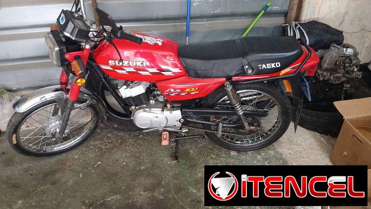 Se vende AX 100