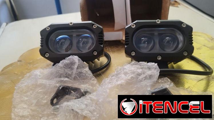 Pareja de neblineros de calidad tiran duro para alante ideales para los baches a velocidad. Fijarse en las fotos.