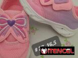 Zapatos para los pequeños de casa