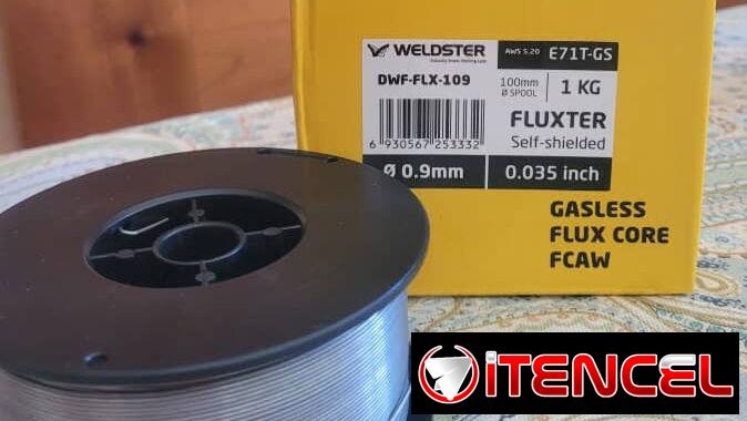 Alambre de soldar con núcleo de fundente AWS A5.20 E71T-GS.   0.9mm 1kg