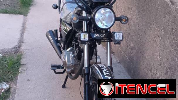 SE VENDE MOTO NUEVA 4 tiempo 150