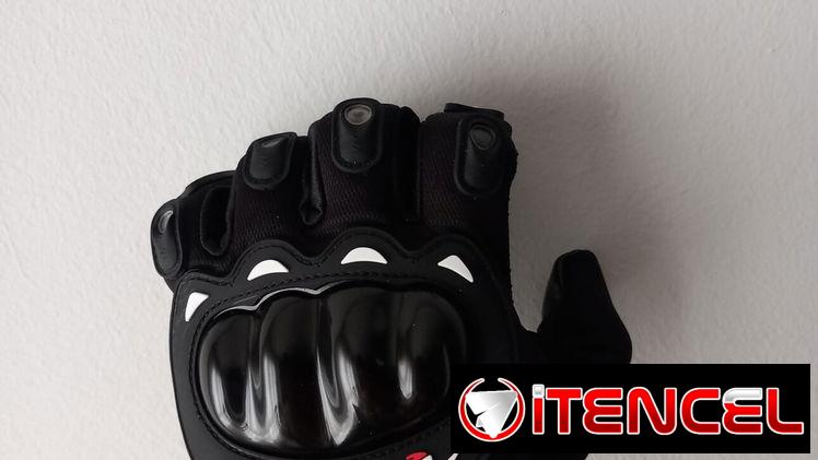 Guantillas negras para motocicleta