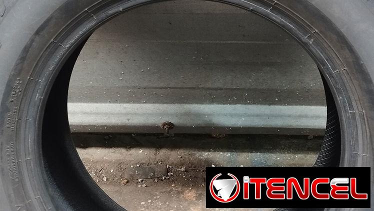 Pareja de gomas Pirelli 2055516 con un día de uso. Prácticamente nueva si se fija en las fotos de le ve los puntitos e
