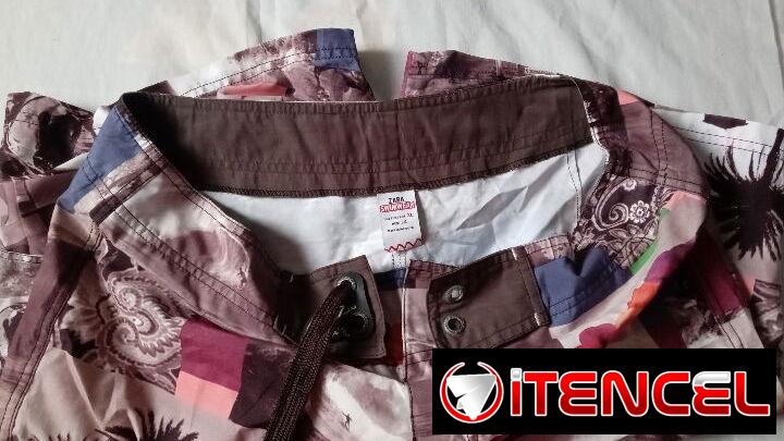 Short de hombre estampado. Talla 34. ZARA SWIMWEAR