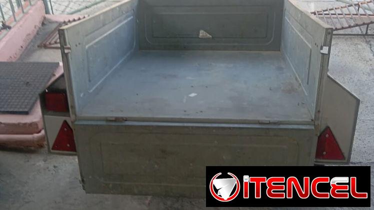 Vendo trailer original.