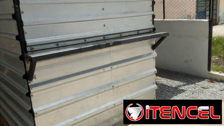Atención en venta, kiosko para ventas en 3500 usd .info en la primera foto