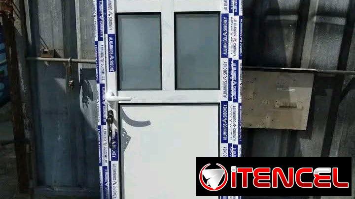 Decore su hogar🏘️ con estilo y los mejores diseños de  ➖Puertas  ➖Ventanas  ➖Estantes  ➖Bajo de mesetas  ➖aluminio