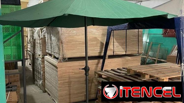 Sombrilla de terraza y jardín comunícate con Pedro