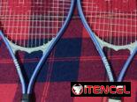Raquetas y pelotas de tenis