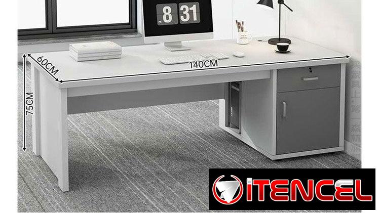 Escritorios o mesa de computadoras. Mensajería por costo adicional