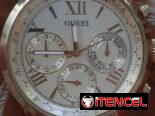 Reloj Guess clásico en oferta por el dis de las madres