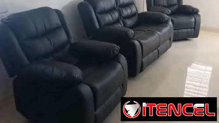 Juego de sala importado sofá de dos plazas y dos butacas totalmente reclinable comunícate con Pedro